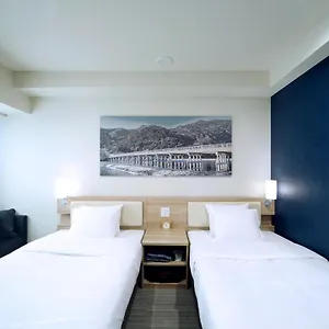 מלון Travelodge Shijo Kawaramachi, קיוטו
